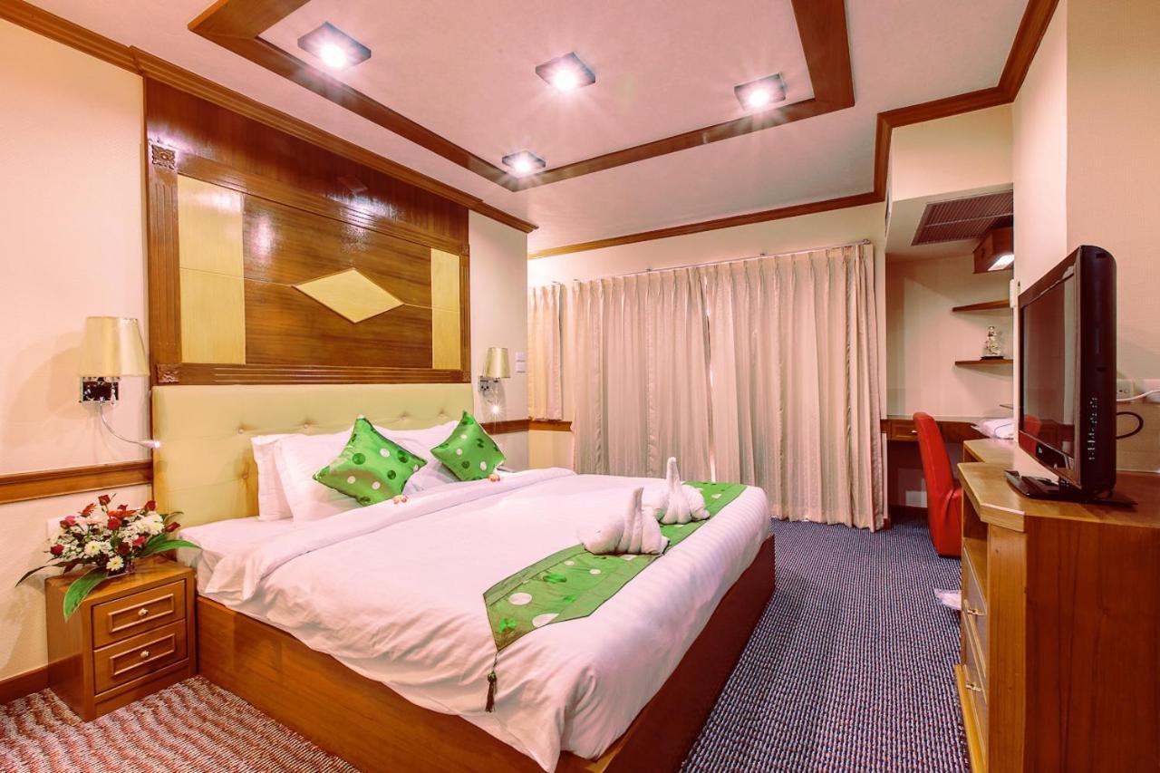 Varindavan Park Serviced Residence Bangkok Exterior foto