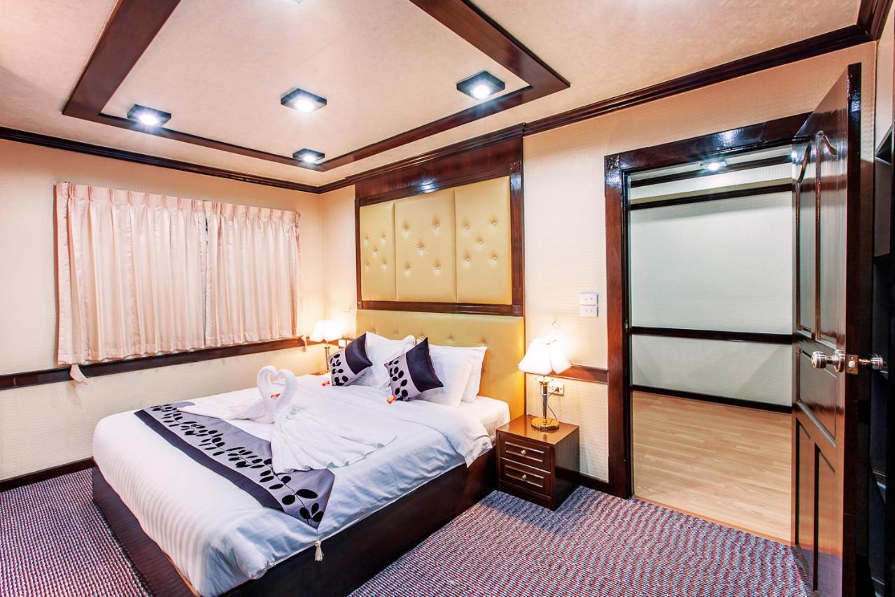 Varindavan Park Serviced Residence Bangkok Exterior foto